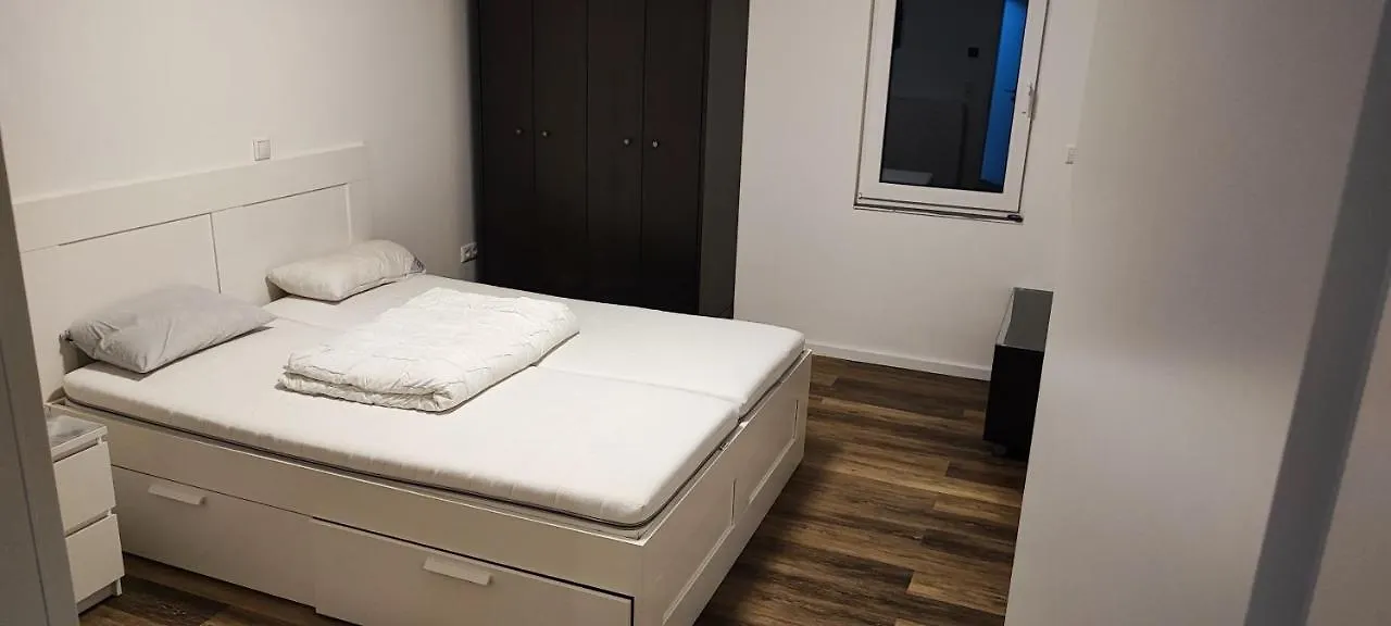 Ehrenflat Appartment Кёльн 0*,  Германия